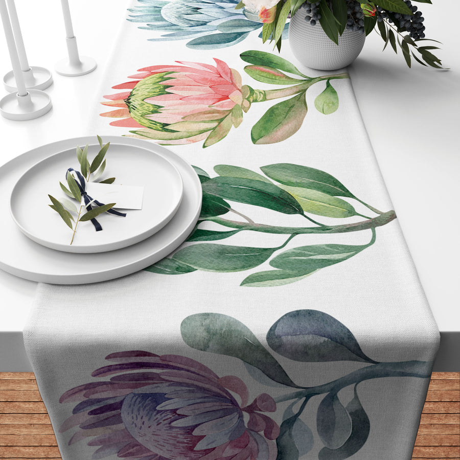 Singular Protea Runner