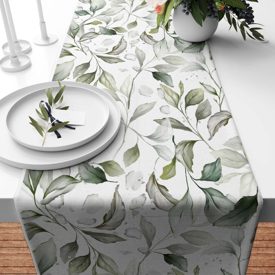 Leaves Runner